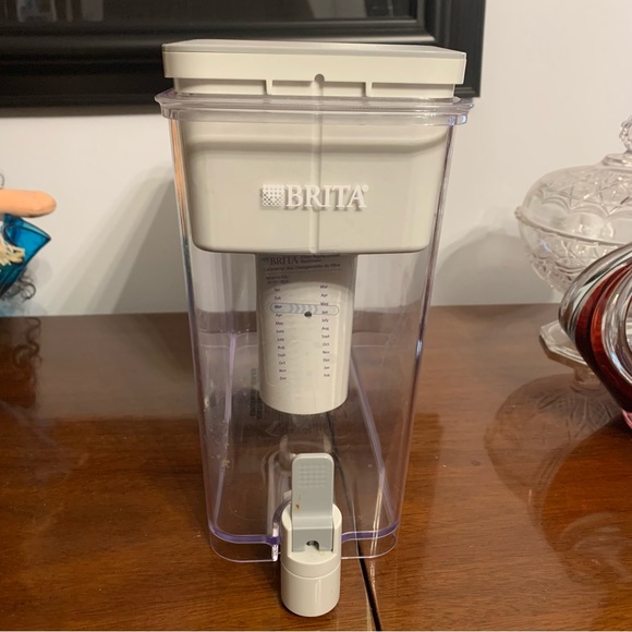 Brita Kitchen Brita Ultramax 8 Cup Water Dispenser Refrigerator Shelf Large Poshmark
